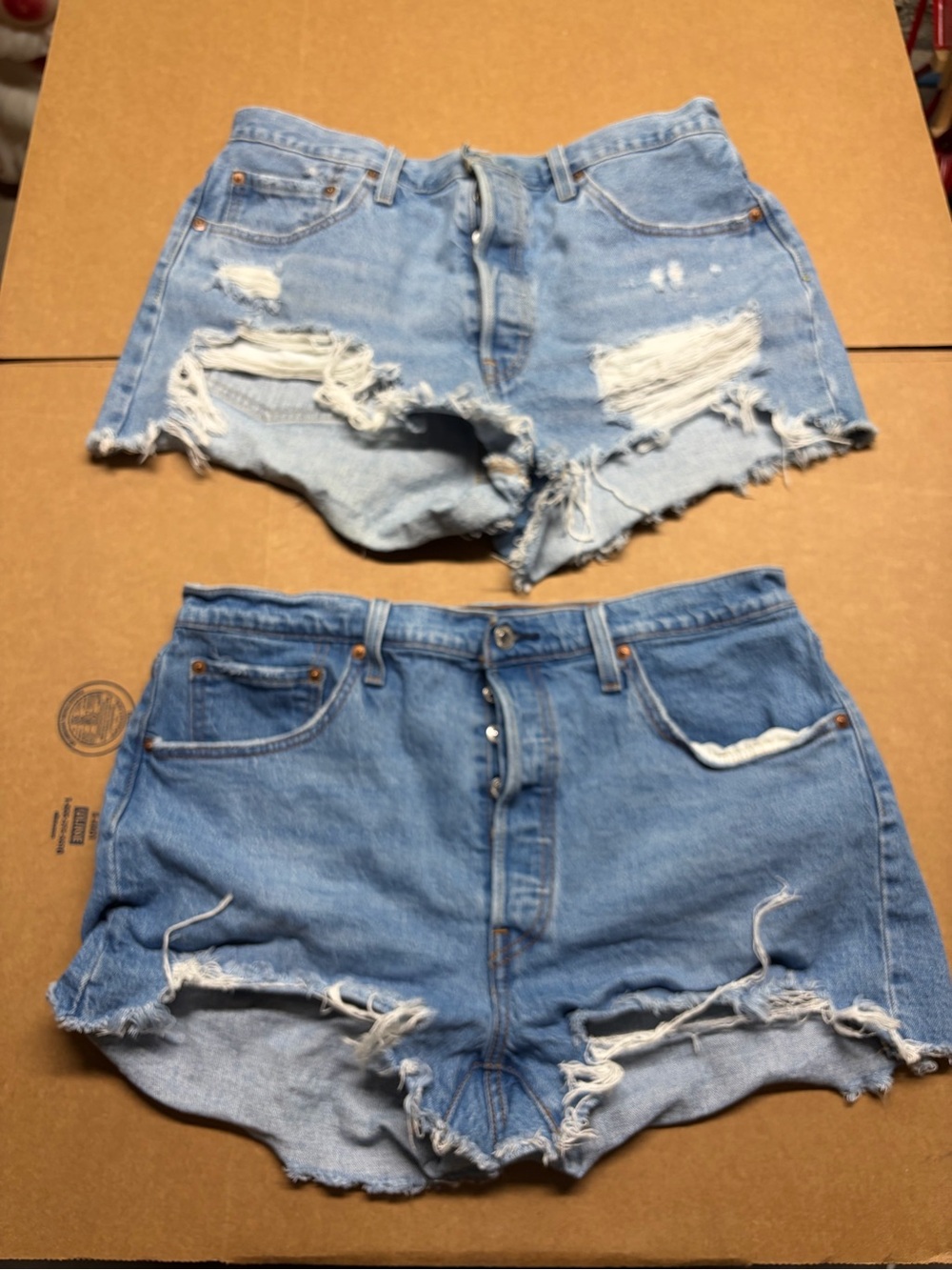 2-pair lot of women's Levi's 501 cutoff denim shorts in size 33